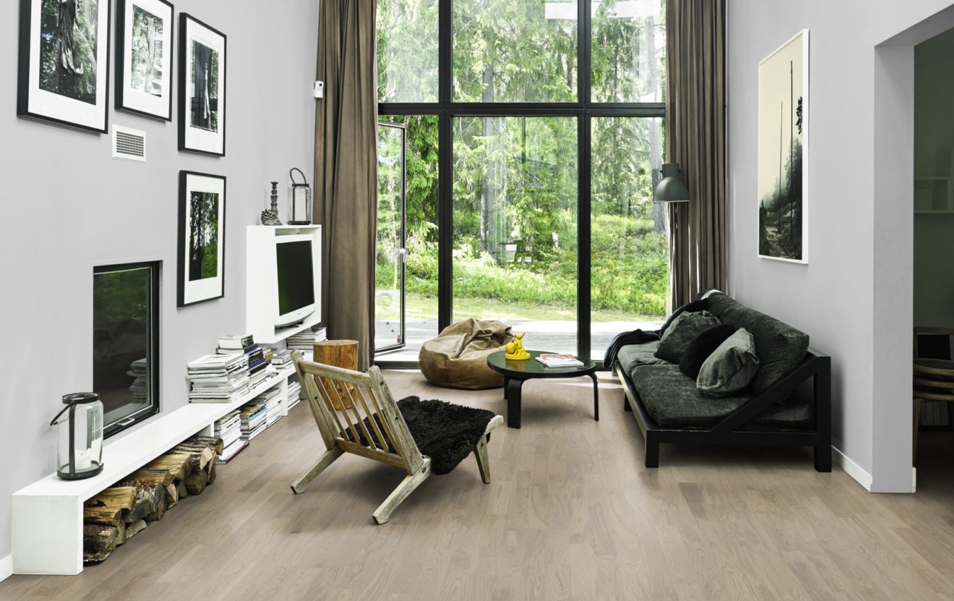 Паркетная доска Kahrs Люмен Дуб Туман Dim 152N7BEKD4KW240 Lively 2423×200×15 фото в интерьере